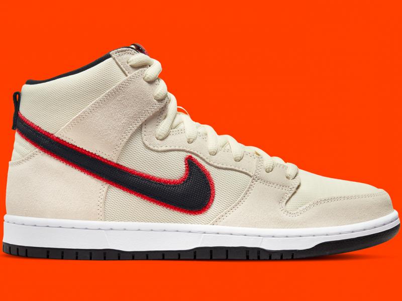 кроссовки Nike 